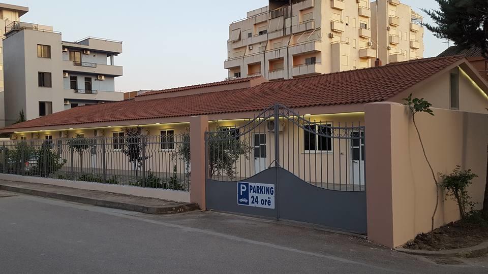 Vila Ivina Durres Bagian luar foto